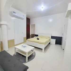 Hotel Corniche Full Studio Apartment, Abu Dhabi